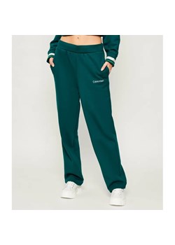 Calvin Klein Performance Spodnie dresowe | Loose fit - id: CP255W000002102 - marki Calvin Klein - 187255505 Calvin Klein Performance Spodnie dresowe | Loose fit ze sklepu Gomez Fashion Store w kategorii Spodnie damskie - zdjęcie 187255505