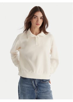 Roxy Bluza Rise & Vibe Sweet Fleece ERJFT05012 Biały Relaxed Fit - id: 0000305646293 - marki ROXY - 187256709 Roxy Bluza Rise & Vibe Sweet Fleece ERJFT05012 Biały Relaxed Fit ze sklepu MODIVO w kategorii Bluzy damskie - zdjęcie 187256709