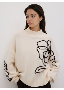 Reserved - Sweter oversize - kremowy - id: 129HH-02M - marki Reserved - 187257985 Reserved - Sweter oversize - kremowy ze sklepu Reserved w kategorii Swetry damskie - zdjęcie 187257985