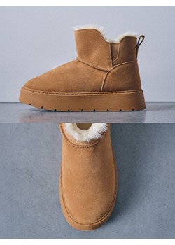 Mohito - Skórzane brązowe śniegowce - brązowy - id: 102II-82X - marki Mohito - 187262887 Mohito - Skórzane brązowe śniegowce - brązowy ze sklepu Mohito w kategorii Śniegowce damskie - zdjęcie 187262887