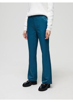 Sinsay - Spodnie flare - zielony - id: 2985B-67X - marki Sinsay - 187266299 Sinsay - Spodnie flare - zielony ze sklepu Sinsay w kategorii Spodnie damskie - zdjęcie 187266299