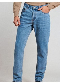 Sinsay - Spodnie jeansowe regular fit - niebieski - id: 469FB-50J - marki Sinsay - 187266328 Sinsay - Spodnie jeansowe regular fit - niebieski ze sklepu Sinsay w kategorii Jeansy męskie - zdjęcie 187266328