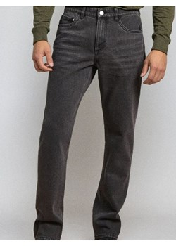 Sinsay - Spodnie jeansowe regular fit - szary - id: 469FB-90J - marki Sinsay - 187266329 Sinsay - Spodnie jeansowe regular fit - szary ze sklepu Sinsay w kategorii Spodnie męskie - zdjęcie 187266329