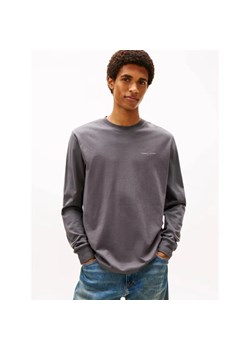Tommy Jeans Longsleeve | Slim Fit - id: TM261M000042F71 - marki Tommy Jeans - 187267139 Tommy Jeans Longsleeve | Slim Fit ze sklepu Gomez Fashion Store w kategorii T-shirty męskie - zdjęcie 187267139