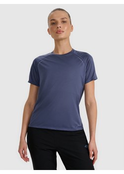 Damska koszulka do biegania 4F 4FWAW25TFTSF1502 - granatowa ze sklepu Sportstylestory.com w kategorii Kurtki damskie - zdjęcie 187270347
