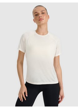 Damska koszulka do biegania 4F 4FWAW25TFTSF1502 - biała ze sklepu Sportstylestory.com w kategorii Kurtki damskie - zdjęcie 187270367