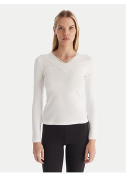 Ysabel Mora Bluzka 70009 Biały Slim Fit - id: 0000305550477 - marki Ysabel Mora - 187270997 Ysabel Mora Bluzka 70009 Biały Slim Fit ze sklepu MODIVO w kategorii Bluzki damskie - zdjęcie 187270997