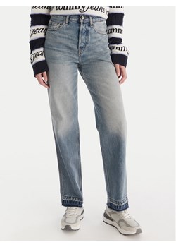 Tommy Jeans Jeansy Layla DW0DW20480 Niebieski Straight Fit ze sklepu MODIVO w kategorii Jeansy damskie - zdjęcie 187273348