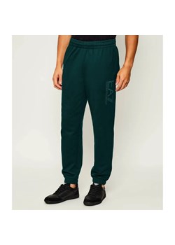 EA7 Spodnie dresowe | Modern fit - id: E7255M000109F62 - marki Emporio Armani - 187274927 EA7 Spodnie dresowe | Modern fit ze sklepu Gomez Fashion Store w kategorii Spodnie męskie - zdjęcie 187274927