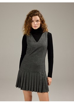 Reserved - Sukienka z plisami - szary - id: 088GP-86X - marki Reserved - 187275217 Reserved - Sukienka z plisami - szary ze sklepu Reserved w kategorii Sukienki - zdjęcie 187275217