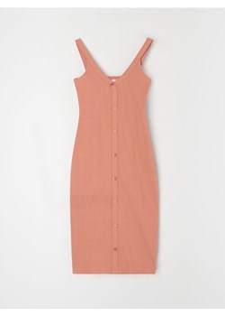 Sinsay - Prążkowana sukienka midi na ramiączkach z guzikami - pomarańczowy - id: 5741J-28X - marki Sinsay - 187276318 Sinsay - Prążkowana sukienka midi na ramiączkach z guzikami - pomarańczowy ze sklepu Sinsay w kategorii Sukienki - zdjęcie 187276318