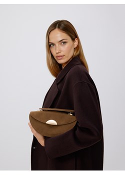 Reserved - Torebka z imitacji zamszu - beżowy - id: 870FC-08X - marki Reserved - 187276956 Reserved - Torebka z imitacji zamszu - beżowy ze sklepu Reserved w kategorii Torebki damskie - zdjęcie 187276956