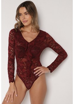 Bordowe Koronkowe Body z Falbanką Vidane - id: 401619 - marki born2be - 187278638 Bordowe Koronkowe Body z Falbanką Vidane ze sklepu born2be.pl w kategorii Body damskie - zdjęcie 187278638