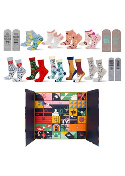 Kalendarz Adwentowy ze Skarpetkami 12-pak ze sklepu Sklep SOXO w kategorii Skarpetki damskie - zdjęcie 187279168