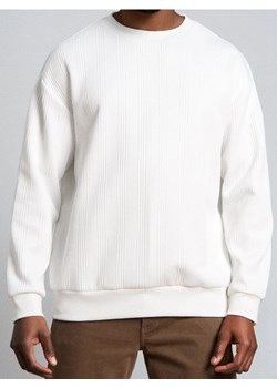 Sinsay - Prążkowana bluza crewneck - kremowy - id: 963EU-01X - marki Sinsay - 187280818 Sinsay - Prążkowana bluza crewneck - kremowy ze sklepu Sinsay w kategorii Bluzy męskie - zdjęcie 187280818