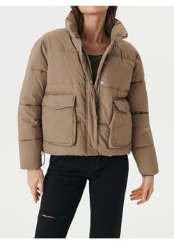 Sinsay - Pikowana kurtka puffer - beżowy - id: 9799A-80X - marki Sinsay - 187280829 Sinsay - Pikowana kurtka puffer - beżowy ze sklepu Sinsay w kategorii Kurtki damskie - zdjęcie 187280829