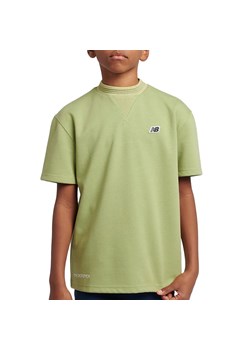 Koszulka dziecięca New Balance LAKB0191EEN - zielona ze sklepu streetstyle24.pl w kategorii T-shirty chłopięce - zdjęcie 187282015
