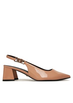 Czółenka Guess FLPZAB PAF05 Beżowy - id: 0000304600609 - marki Guess - 187283978 Czółenka Guess FLPZAB PAF05 Beżowy ze sklepu eobuwie.pl w kategorii Sandały damskie - zdjęcie 187283978