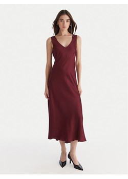 ViCOLO Sukienka koktajlowa TF0247 Bordowy Regular Fit - id: 0000305920263 - marki Vicolo - 187285588 ViCOLO Sukienka koktajlowa TF0247 Bordowy Regular Fit ze sklepu MODIVO w kategorii Sukienki - zdjęcie 187285588