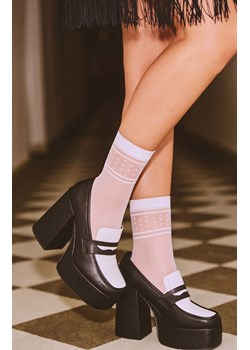 Białe skarpetki z ozdobnym ściągaczem Nebi 1198, Kolor biały, Rozmiar uniwersalny, Gabriella ze sklepu Intymna w kategorii Skarpetki damskie - zdjęcie 187287506