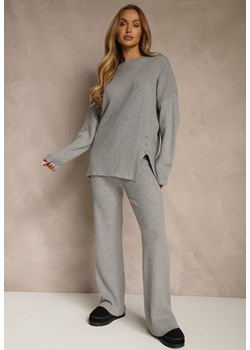Ciemnoszary Komplet z Wełną i Bawełną Sweter z Guzikami i Szerokie Spodnie Reinelia - id: 3823-M-40-D.GREY - marki Renee - 187290187 Ciemnoszary Komplet z Wełną i Bawełną Sweter z Guzikami i Szerokie Spodnie Reinelia ze sklepu renee.pl w kategorii Komplety i garnitury damskie - zdjęcie 187290187
