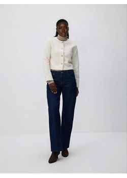 Reserved - Żakiet z dekoracyjnymi guzikami - złamana biel ze sklepu Reserved w kategorii Marynarki damskie - zdjęcie 187291025