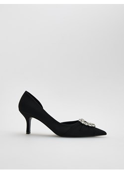 Reserved - Czółenka z aplikacją - czarny ze sklepu Reserved w kategorii Czółenka - zdjęcie 187291036