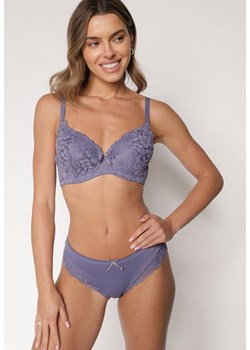 Fioletowy Klasyczny Komplet Biustonosz i Majtki Figi z Koronką Ezilene - id: 401878 - marki born2be - 187294725 Fioletowy Klasyczny Komplet Biustonosz i Majtki Figi z Koronką Ezilene ze sklepu born2be.pl w kategorii Komplety bielizny damskiej - zdjęcie 187294725
