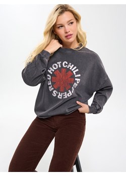 Sinsay - Bluza crewneck Red Hot Chili Peppers - szary ze sklepu Sinsay w kategorii Bluzy damskie - zdjęcie 187297197