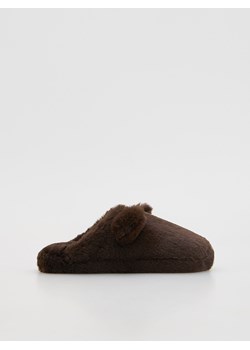 Reserved - Miękkie kapcie - brązowy - id: 637FA-88X - marki Reserved - 187298045 Reserved - Miękkie kapcie - brązowy ze sklepu Reserved w kategorii Kapcie damskie - zdjęcie 187298045