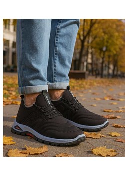 Czarne ocieplane buty sportowe męskie /J3-3 16928 T386/ - id: 33350 - marki Pantofelek24.pl - 187299358 Czarne ocieplane buty sportowe męskie /J3-3 16928 T386/ ze sklepu Pantofelek24.pl w kategorii Buty sportowe męskie - zdjęcie 187299358