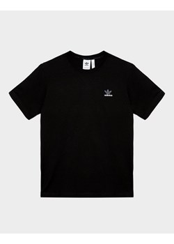 ADIDAS T-SHIRT MUTI CLR TREF - id: KS3363 - marki adidas - 187301397 ADIDAS T-SHIRT MUTI CLR TREF ze sklepu JD Sports  w kategorii T-shirty męskie - zdjęcie 187301397