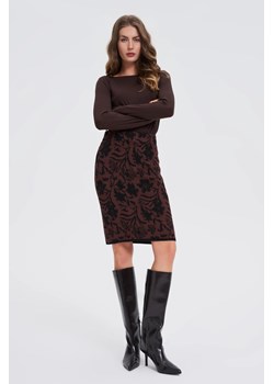 Dzianinowa spódnica brązowa ze sklepu Moodo.pl w kategorii Spódnice - zdjęcie 187301726