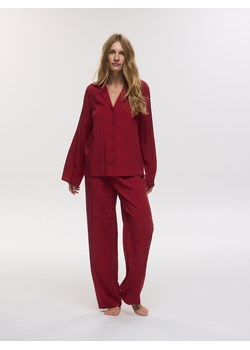 Reserved - Dwuczęściowa piżama w serca - czerwony - id: 001HE-33X - marki Reserved - 187304276 Reserved - Dwuczęściowa piżama w serca - czerwony ze sklepu Reserved w kategorii Piżamy damskie - zdjęcie 187304276