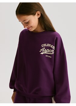 Reserved - Bawełniana bluza z nadrukiem - ciemnofioletowy - id: 508EG-49X - marki Reserved - 187304649 Reserved - Bawełniana bluza z nadrukiem - ciemnofioletowy ze sklepu Reserved w kategorii Bluzy dziewczęce - zdjęcie 187304649