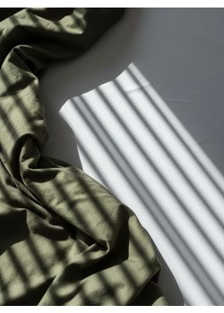 Sinsay - Prześcieradło z gumką - szary - id: 238BY-09X - marki Sinsay - 187305998 Sinsay - Prześcieradło z gumką - szary ze sklepu Sinsay w kategorii Prześcieradła - zdjęcie 187305998