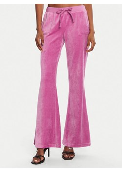 Juicy Couture Spodnie dresowe Caisa JCSEBJ008G Różowy Slim Fit - id: 0000305489371 - marki Juicy Couture - 187306468 Juicy Couture Spodnie dresowe Caisa JCSEBJ008G Różowy Slim Fit ze sklepu MODIVO w kategorii Spodnie damskie - zdjęcie 187306468