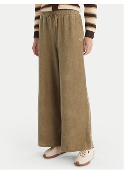 Roxy Spodnie materiałowe Lekeito Pant Knit ERJNP03691 Zielony Regular Fit - id: 0000305647009 - marki ROXY - 187306476 Roxy Spodnie materiałowe Lekeito Pant Knit ERJNP03691 Zielony Regular Fit ze sklepu MODIVO w kategorii Spodnie damskie - zdjęcie 187306476