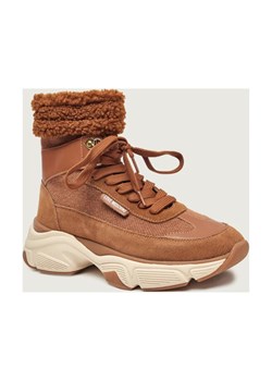 Love Moschino Sneakersy | zamsz | shearling - id: LM255W000044570 - marki Love Moschino - 187308968 Love Moschino Sneakersy | zamsz | shearling ze sklepu Gomez Fashion Store w kategorii Buty sportowe damskie - zdjęcie 187308968