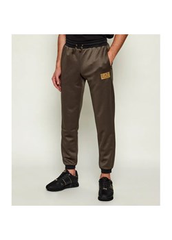 EA7 Spodnie dresowe | Regular Fit ze sklepu Gomez Fashion Store w kategorii Spodnie męskie - zdjęcie 187311677