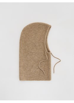 Reserved - Dzianinowa kominiarka - beżowy - id: 153FD-08X - marki Reserved - 187314975 Reserved - Dzianinowa kominiarka - beżowy ze sklepu Reserved w kategorii Czapki zimowe damskie - zdjęcie 187314975