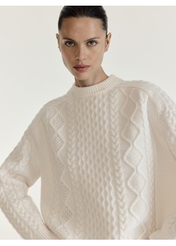 Reserved - Wełniany sweter z domieszką kaszmiru - kremowy ze sklepu Reserved w kategorii Swetry damskie - zdjęcie 187315099