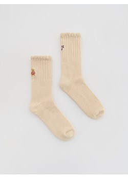 Reserved - Skarpetki z haftem - beżowy - id: 607FA-08X - marki Reserved - 187315248 Reserved - Skarpetki z haftem - beżowy ze sklepu Reserved w kategorii Skarpetki damskie - zdjęcie 187315248