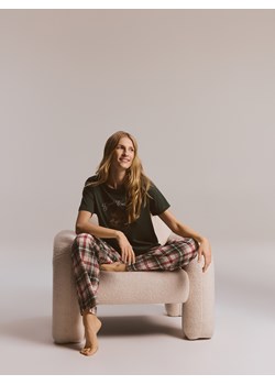 Reserved - Flanelowa piżama w kratę - zielony - id: 963EX-77X - marki Reserved - 187315427 Reserved - Flanelowa piżama w kratę - zielony ze sklepu Reserved w kategorii Piżamy damskie - zdjęcie 187315427