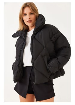 Happiness Istanbul Kurtka zimowa w kolorze czarnym - id: 17733121 - marki Happiness Istanbul - 187318658 Happiness Istanbul Kurtka zimowa w kolorze czarnym ze sklepu Limango Polska w kategorii Kurtki damskie - zdjęcie 187318658