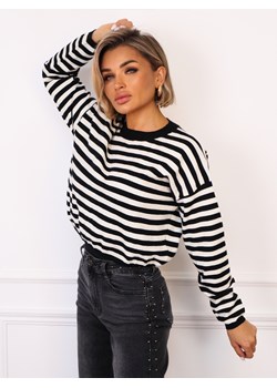 SWETEREK OVERSIZE W BIAŁO- CZARNE PASKI ze sklepu olika.com.pl w kategorii Swetry damskie - zdjęcie 187320809