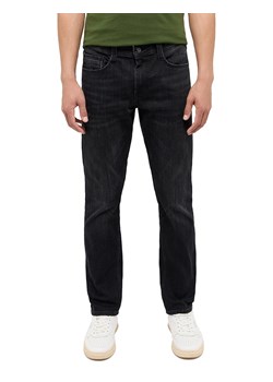Męskie Spodnie Jeansowe Mustang Style Oregon Slim Denim Black 1015508 4000 882 ze sklepu YouNeedit.pl w kategorii Jeansy męskie - zdjęcie 187321465