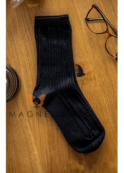 Czarne skarpetki damskie z fakturowanym motywem YN-5039, Kolor czarny, Rozmiar uniwersalny, Magnetis ze sklepu Intymna w kategorii Skarpetki damskie - zdjęcie 187324407