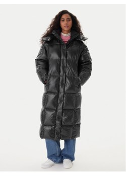Tommy Jeans Kurtka puchowa Alaska DW0DW21615 Czarny Relaxed Fit - id: 0000305373236 - marki Tommy Jeans - 187325068 Tommy Jeans Kurtka puchowa Alaska DW0DW21615 Czarny Relaxed Fit ze sklepu MODIVO w kategorii Kurtki damskie - zdjęcie 187325068