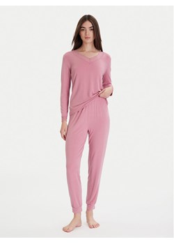 Ysabel Mora Piżama 10766 Różowy Regular Fit - id: 0000305550576 - marki Ysabel Mora - 187325128 Ysabel Mora Piżama 10766 Różowy Regular Fit ze sklepu MODIVO w kategorii Piżamy damskie - zdjęcie 187325128